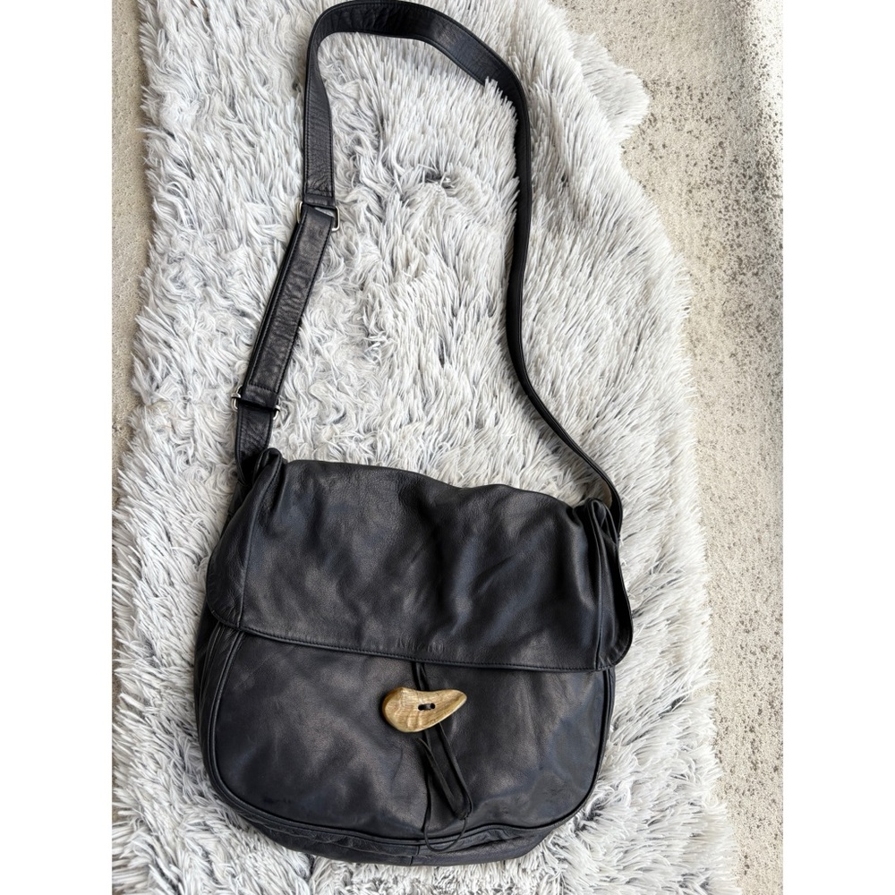 Krizia Leather Vintage Retro Large Crossbody‎ Bag Purse